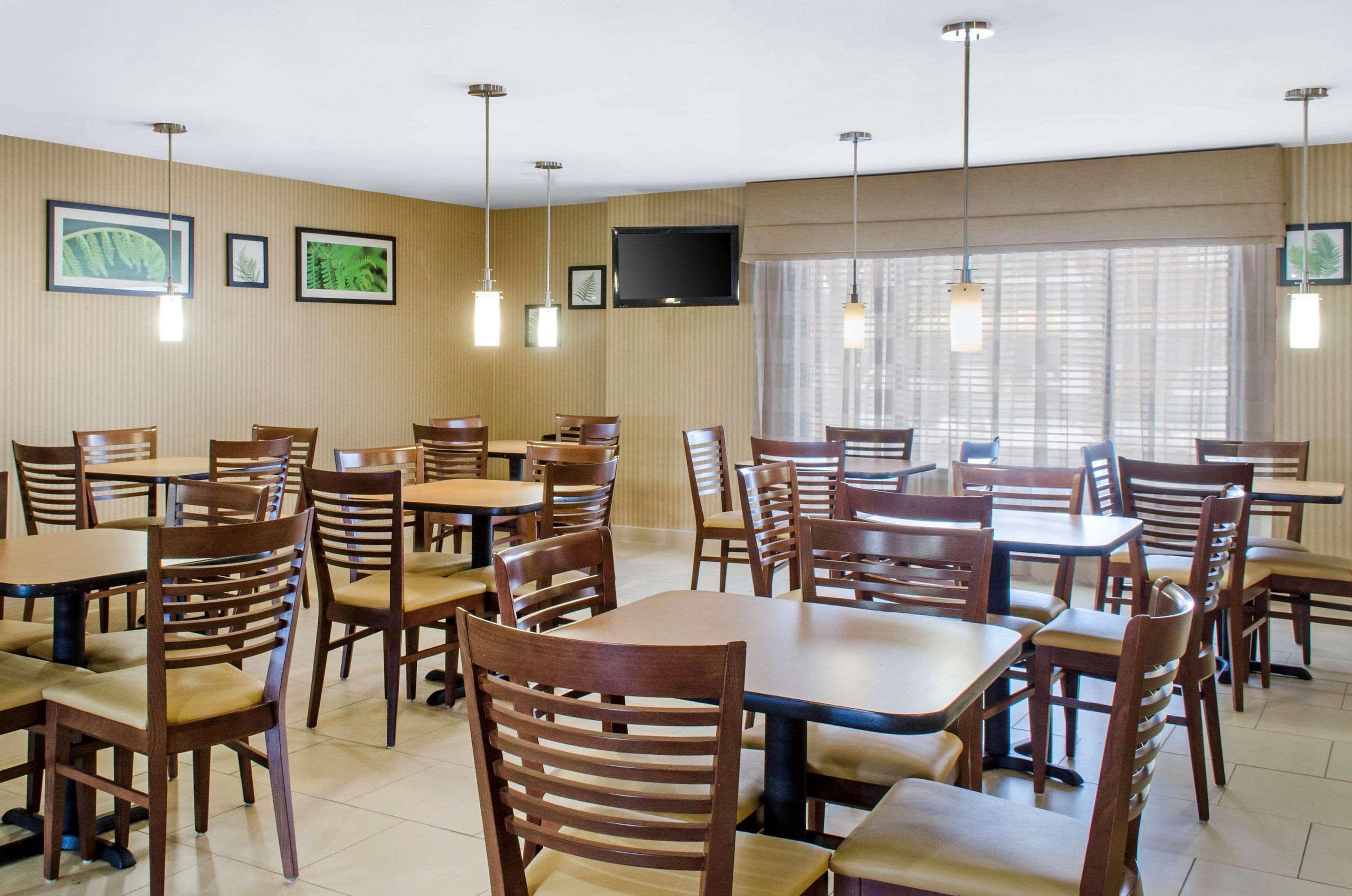 Sleep Inn & Suites East Chase Монтгомері Екстер'єр фото